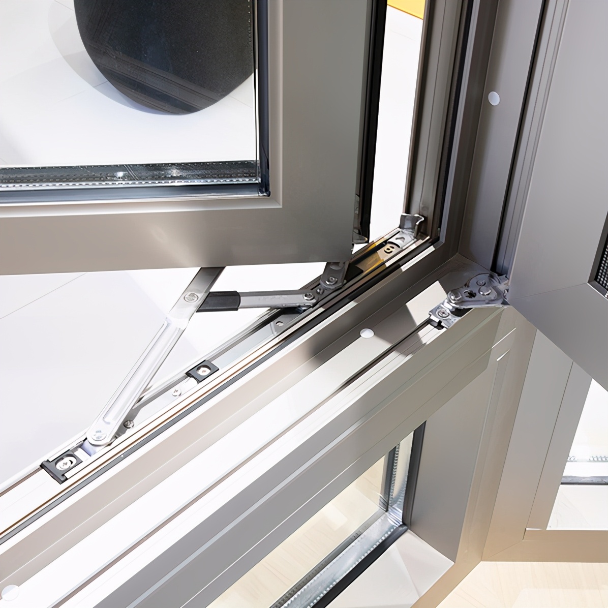 保温门窗记得这样选!