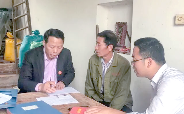 段贵建:在江华瑶族自治县的新角色与扶贫成就