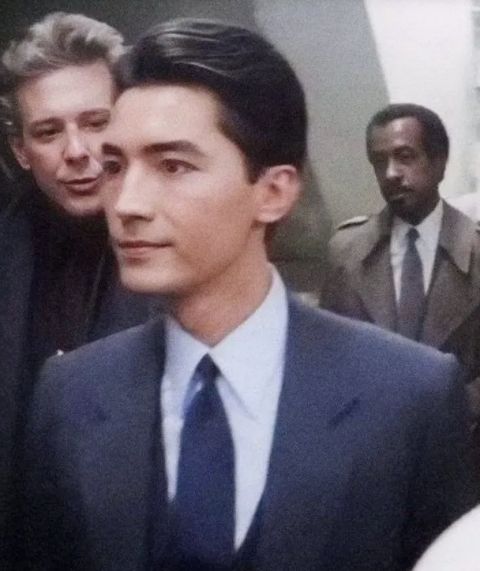 69岁尊龙近况罕曝光 精神饱满气质儒雅