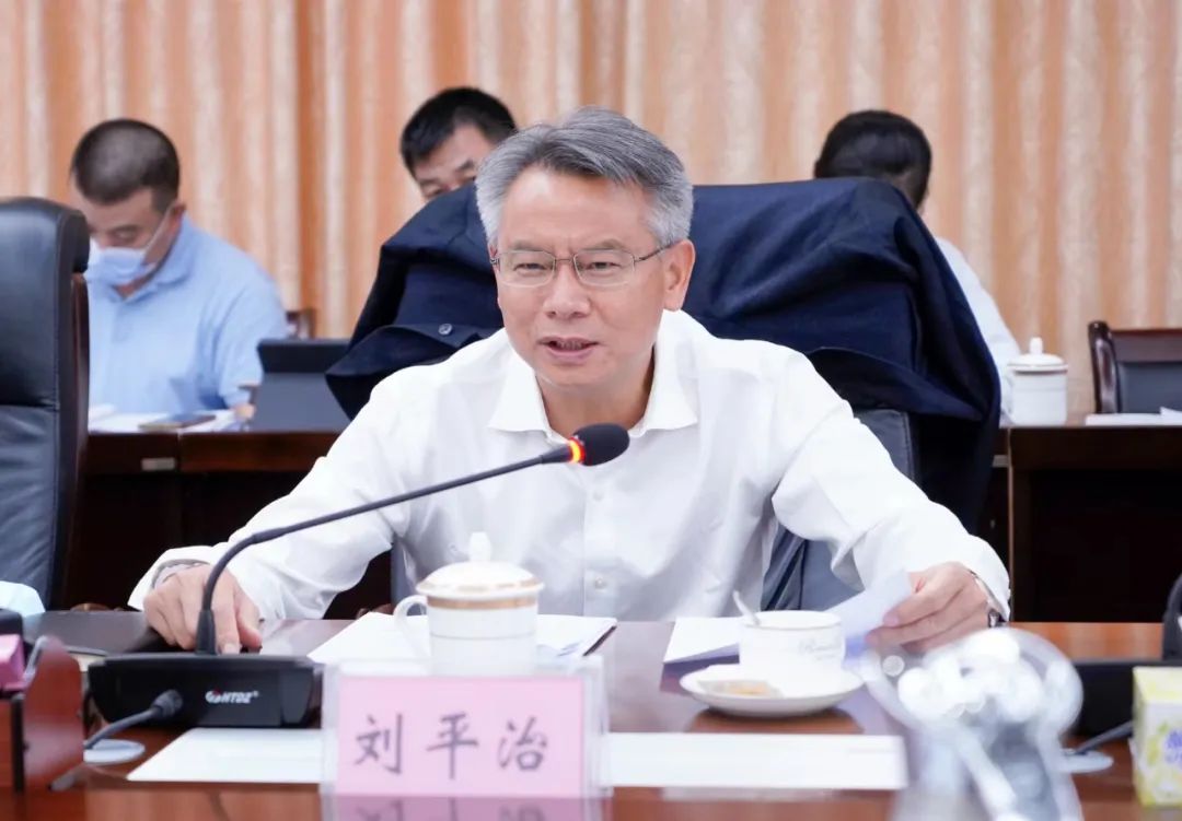 副省长刘平治到澄迈县开展服务督导经济专项工作