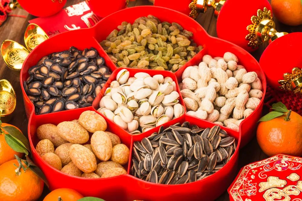 过年给娃吃零食,这 4 种最好不要碰!