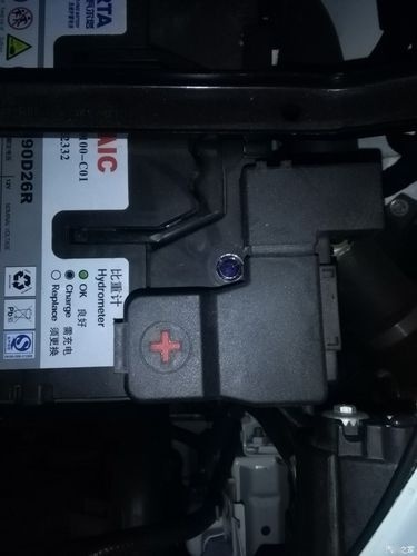 起亚k4原厂电瓶是啥型号?