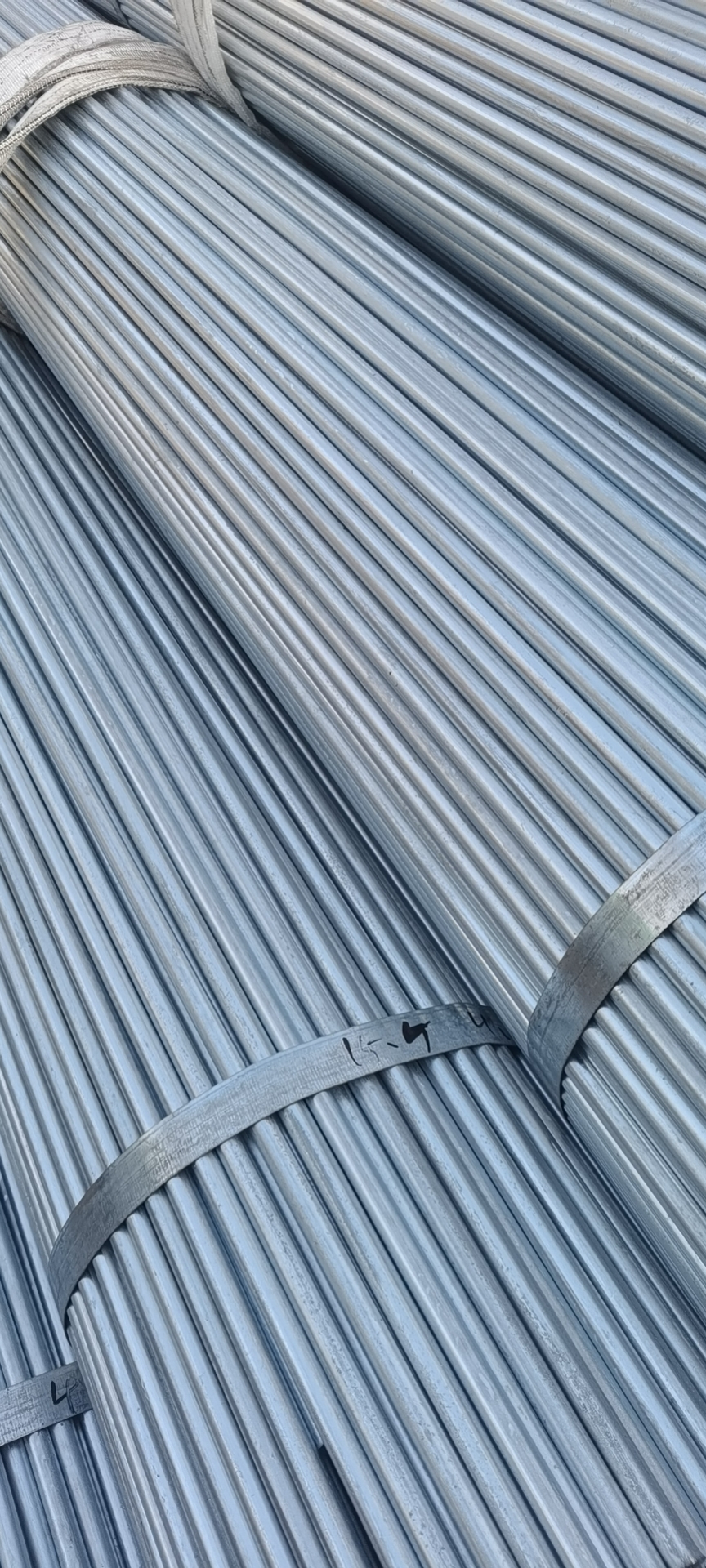 镀锌圆钢厂家跃鑫讲解镀锌圆钢的定尺和不定尺的区别