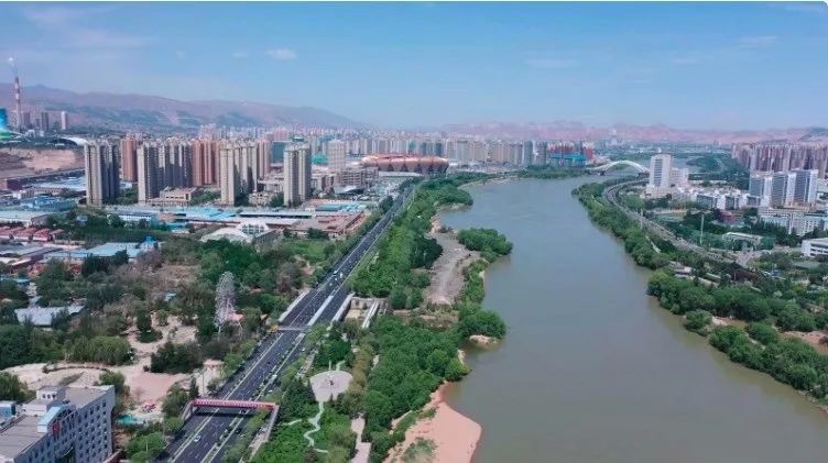 兰州七里河区全面推进"村村万树"行动