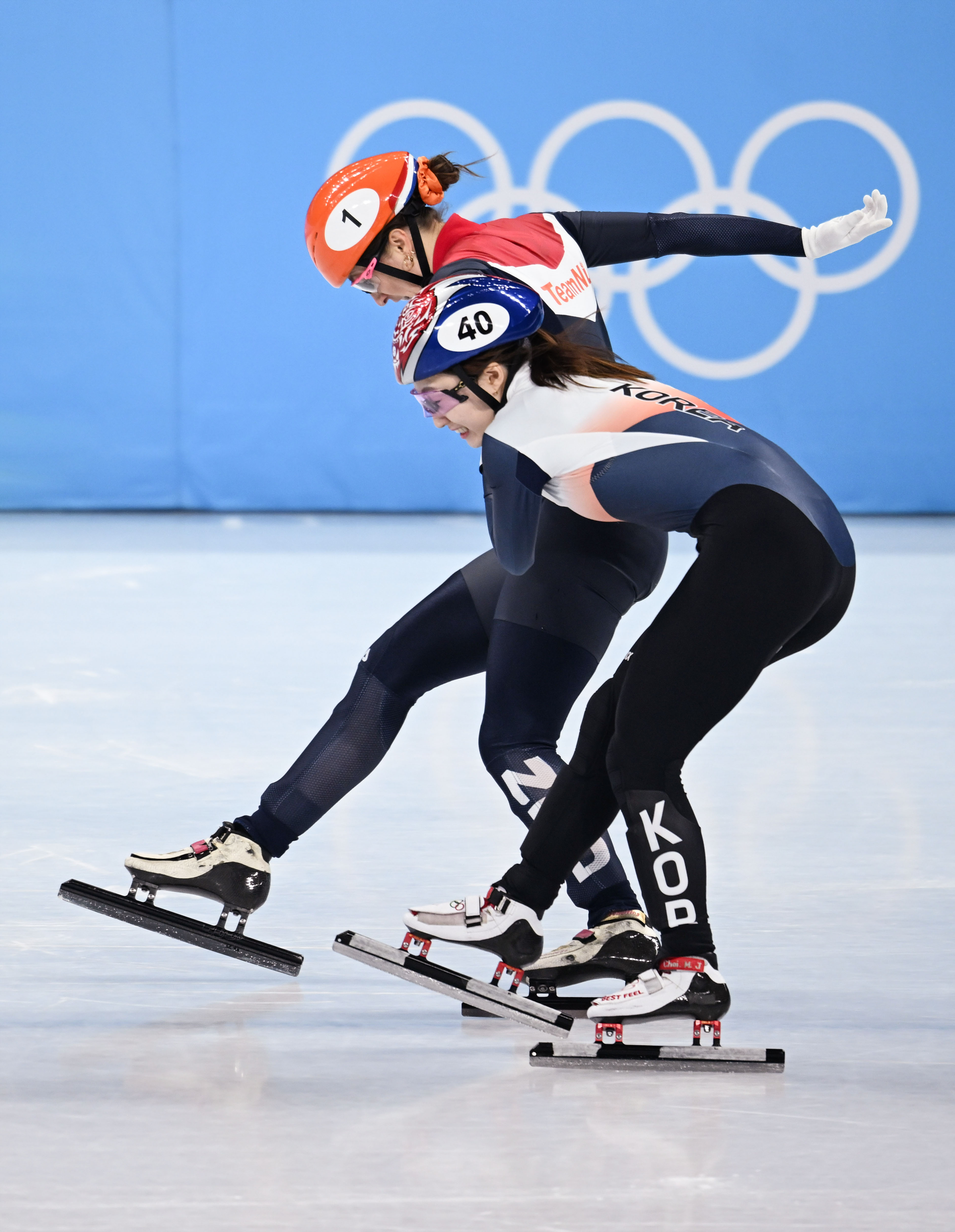 北京冬奥会|荷兰选手舒尔廷卫冕短道速滑女子1000米冠军