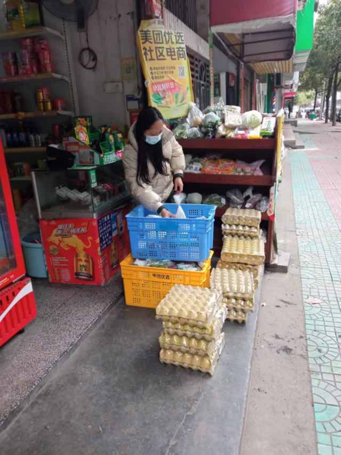 捐赠物资保供稳价 美团优选多措并举助力抗疫