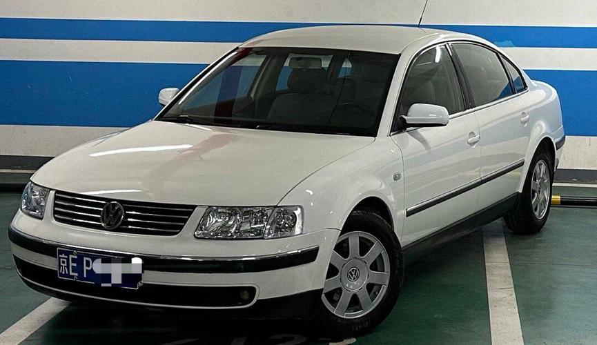 白色帕萨特为什么便宜 为什么白色帕萨特是狠人