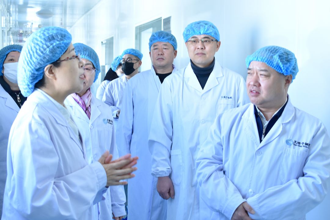 天晴首席科学家张怡博士获市总工会"巾帼建功标兵"荣誉!