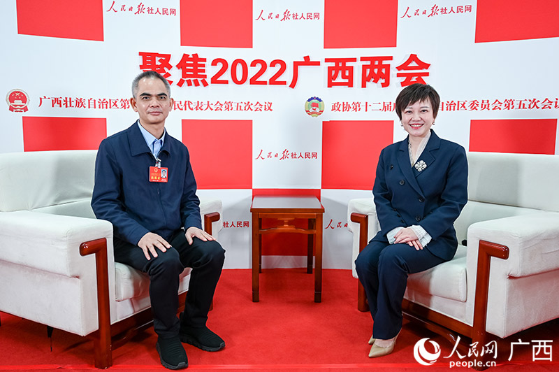 人民网专访广西人大代表,广西国资委主任潘世庆