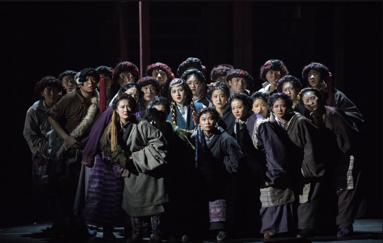 话剧《尘埃落定》申城首演 六大维度忠于原着诗意渲染