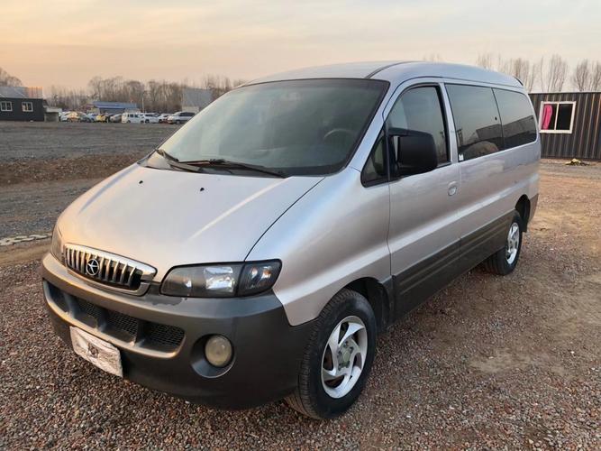 江淮商务车11座参数 什么本可以驾驶11座的江淮瑞风商务车吗