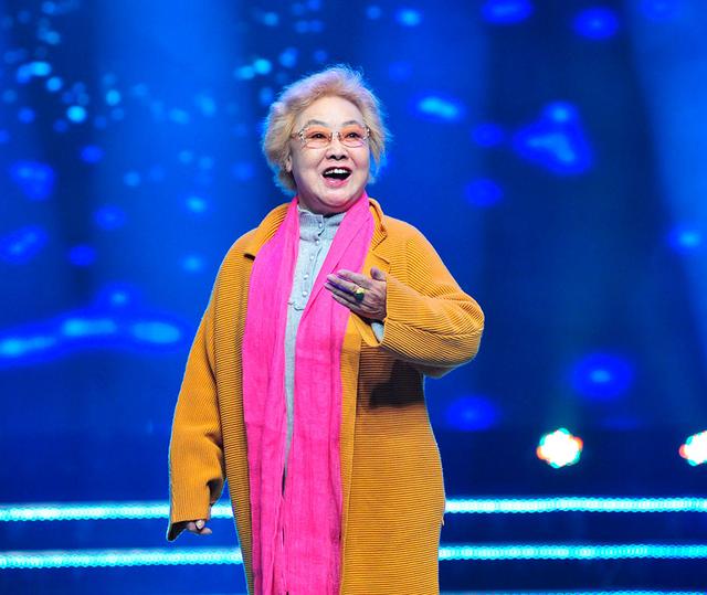 「明德风苑」郭兰英:丹心跟党走 歌唱为人民