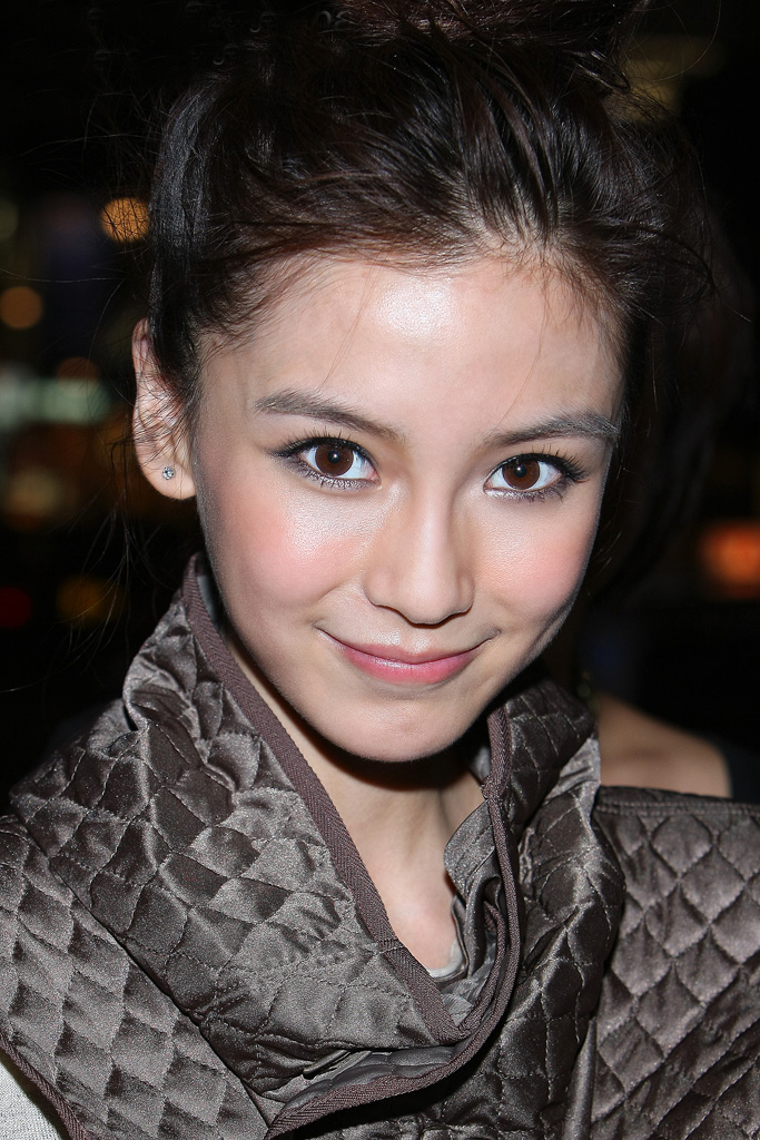 早期angelababy的颜值堪称真人洋娃娃!