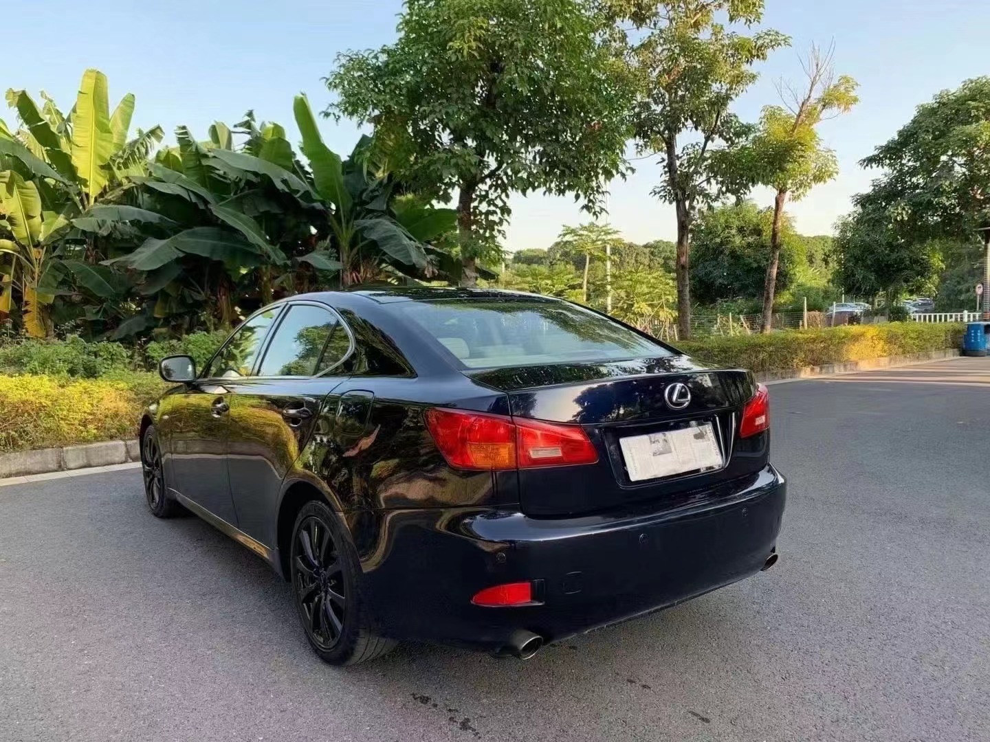 12年雷克萨斯is300全款3.8万,3.5l v6后驱,堪称漂移神车