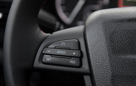 观致5内部按钮讲解