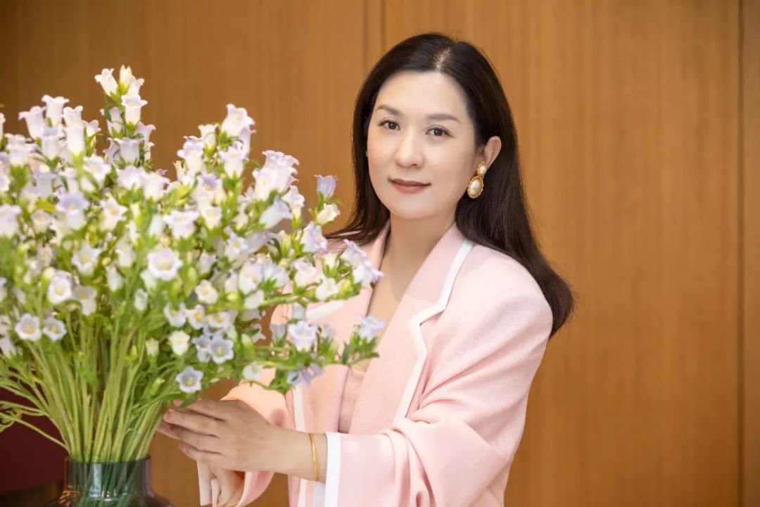 张蕴蓝:数智时代带领传统制衣企业触网转型