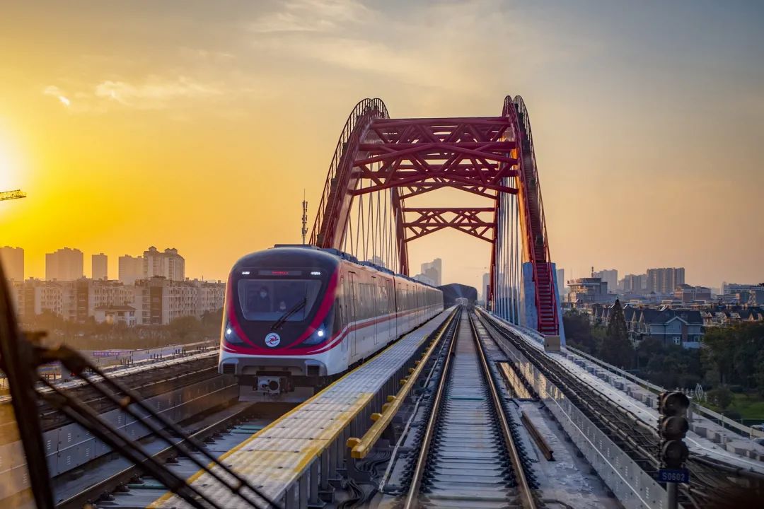 问市民陈义生:希望加快金华到永康武义磐安,金华到兰溪浦江等各县市的