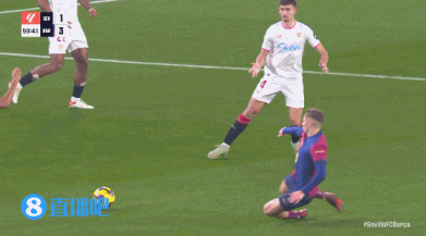 西甲-巴萨3-1紧追皇马 莱万替补建功_莱万垫射破门巴尔加斯扳平比分_西甲第23轮巴萨客客场挑战塞维利亚