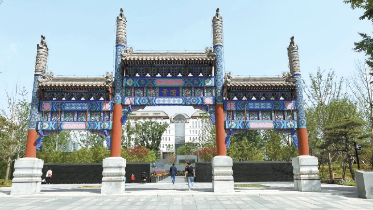 全新西单文化广场重装归来 长安街沿线首个"城市森林"亮相