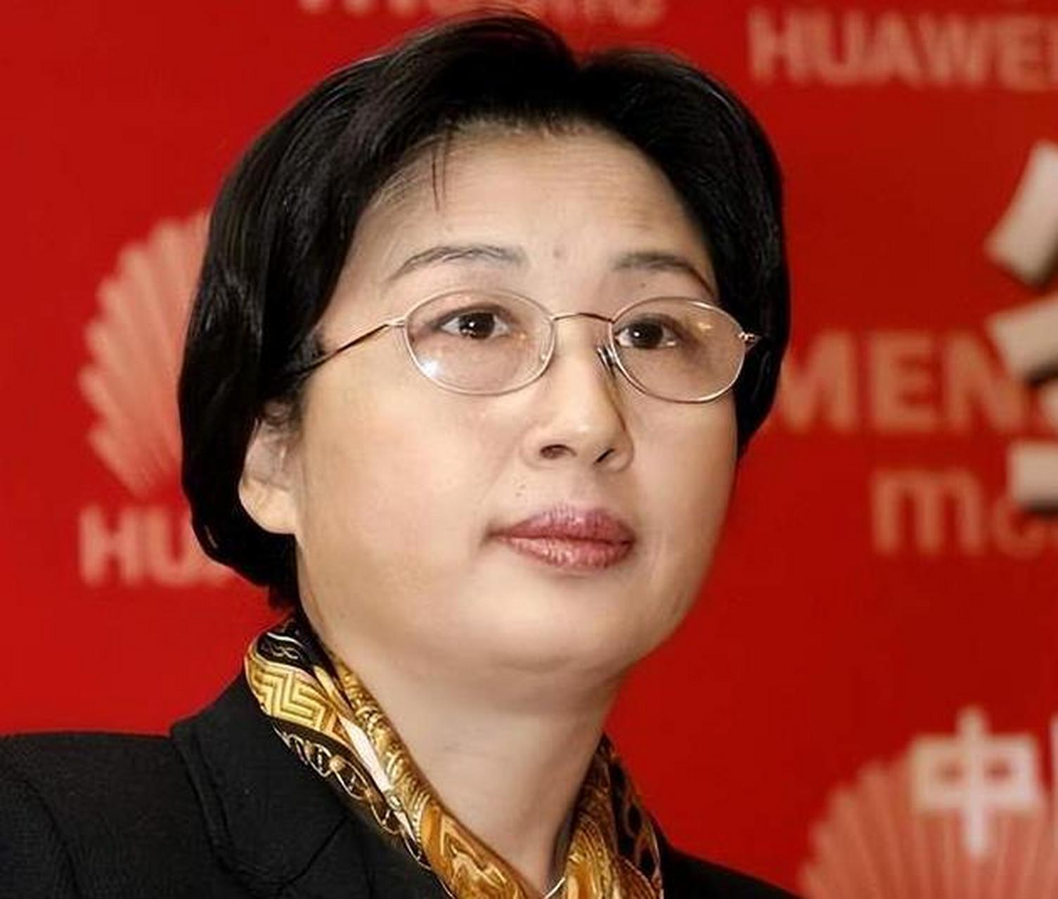 四川一把手千金孟军:1969年下嫁给任正非,生下孟晚舟,离婚后淡泊名利!