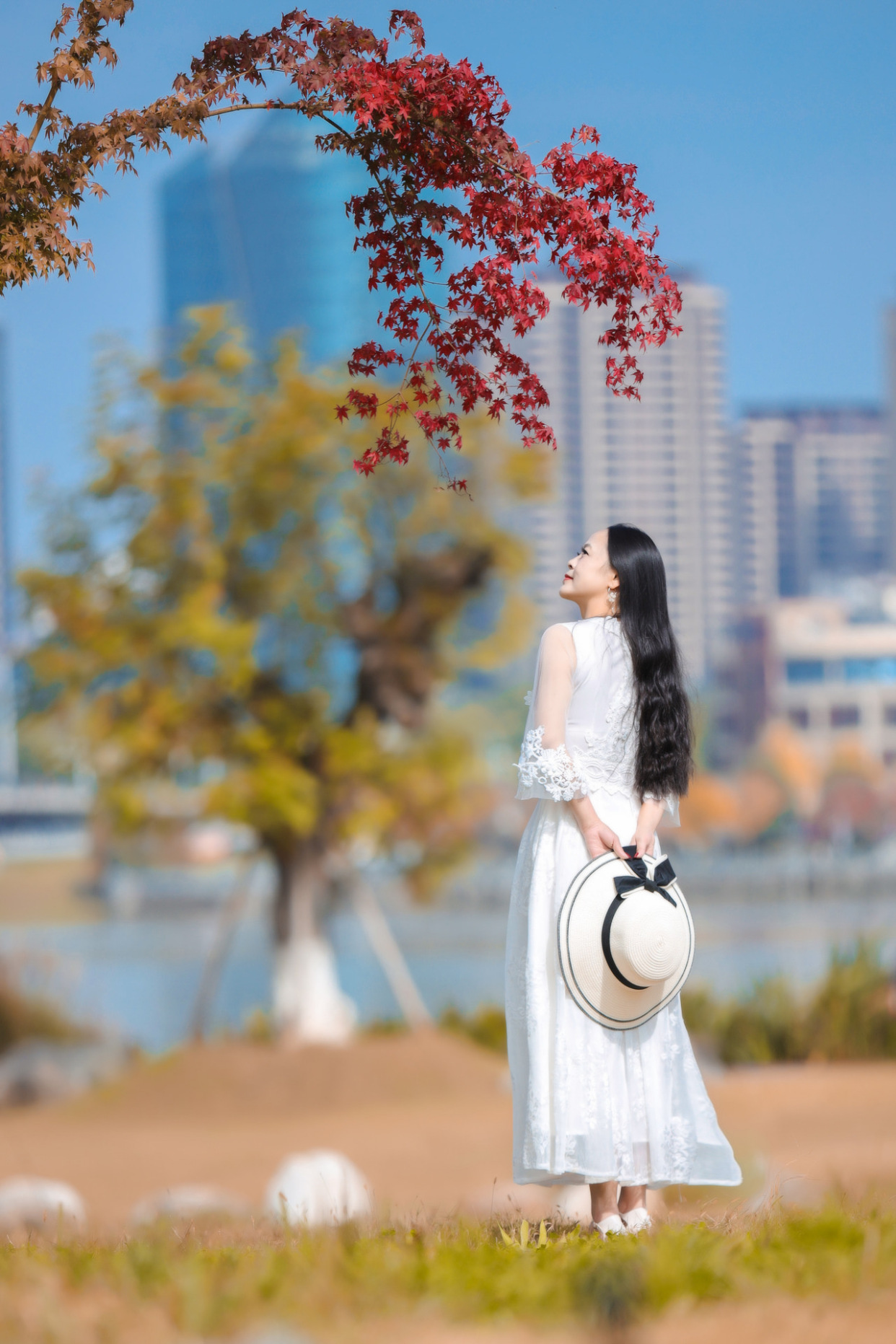 中年女性拍照如何突出气质?学习5个技巧3个姿势,拍出自然气质美