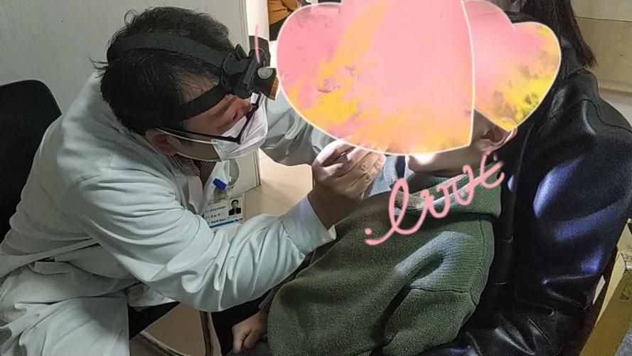 扁桃体啄治法:不开刀,无痛的慢性扁桃体炎新疗法