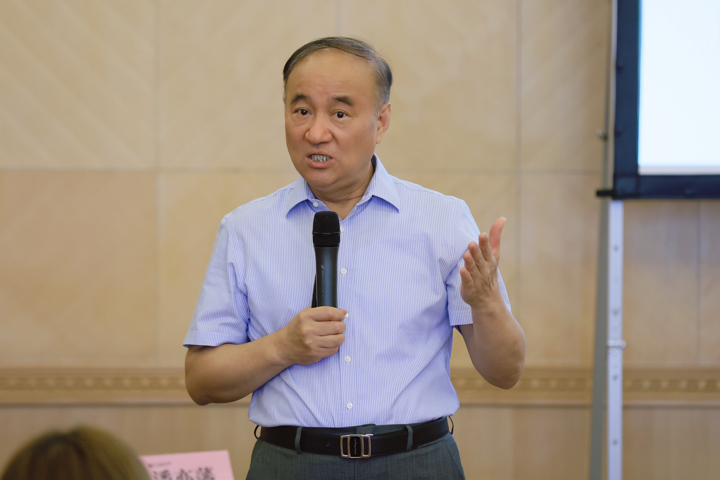 新商界管理(山东)潘亦藩:企业发展的关键在于"品牌定位与配称"