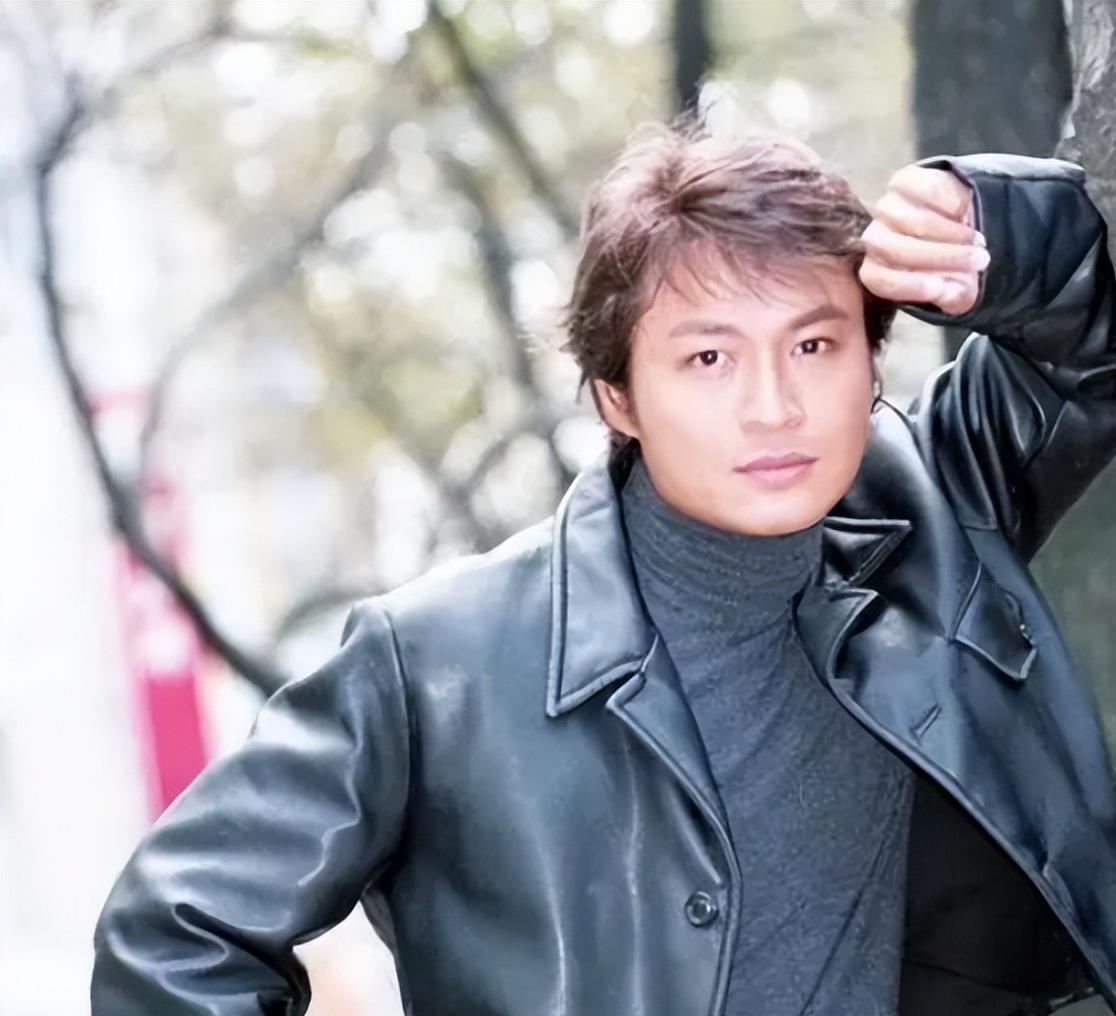 娱乐圈里的家暴男,这些人看上去风度翩翩,实则心狠手辣