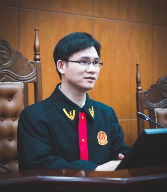 王耘:躬耕法陌无穷期,不待扬鞭自奋蹄