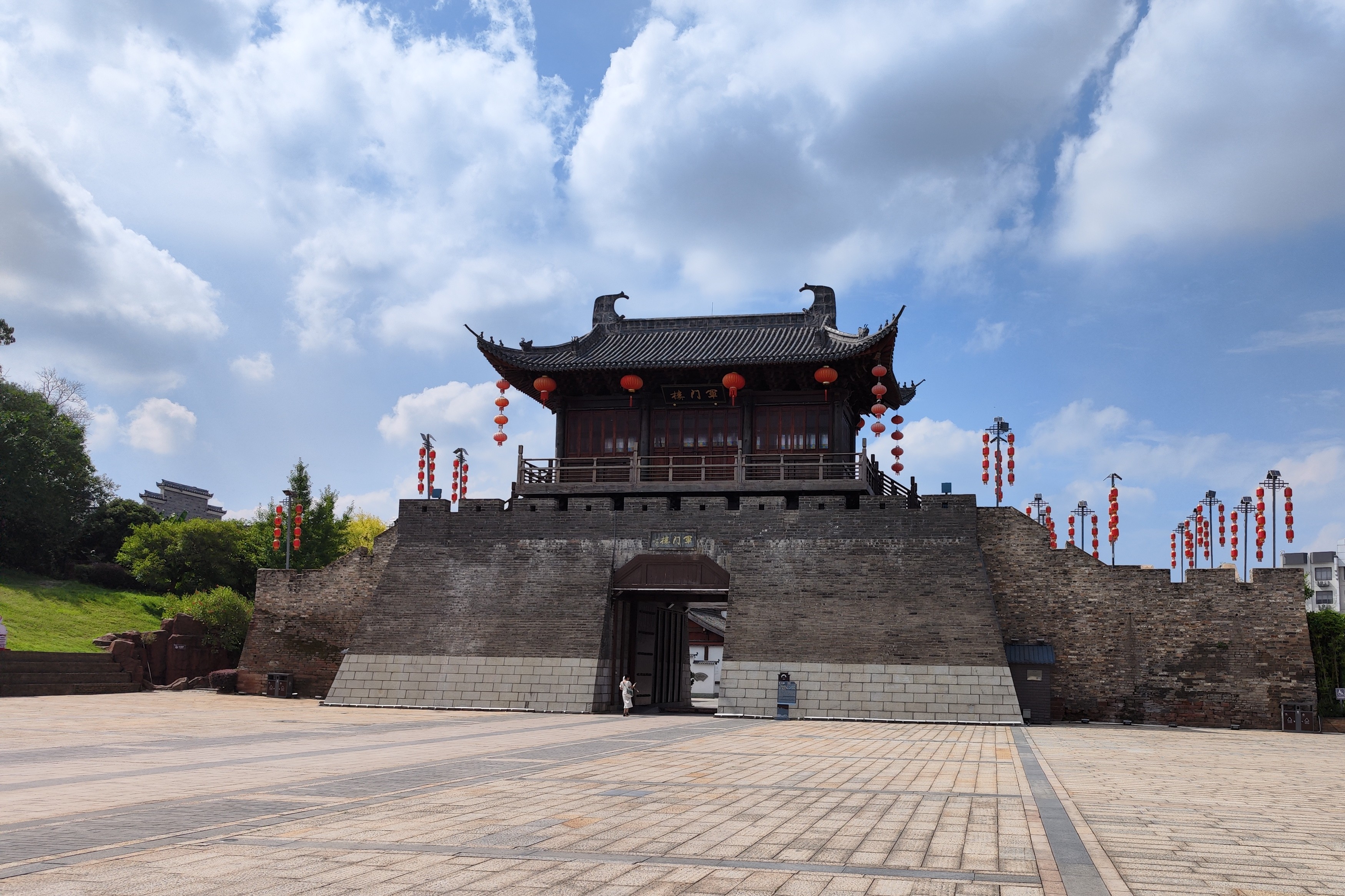 赣州古城又称江南宋城,景美人少不要钱,后悔没有早点来