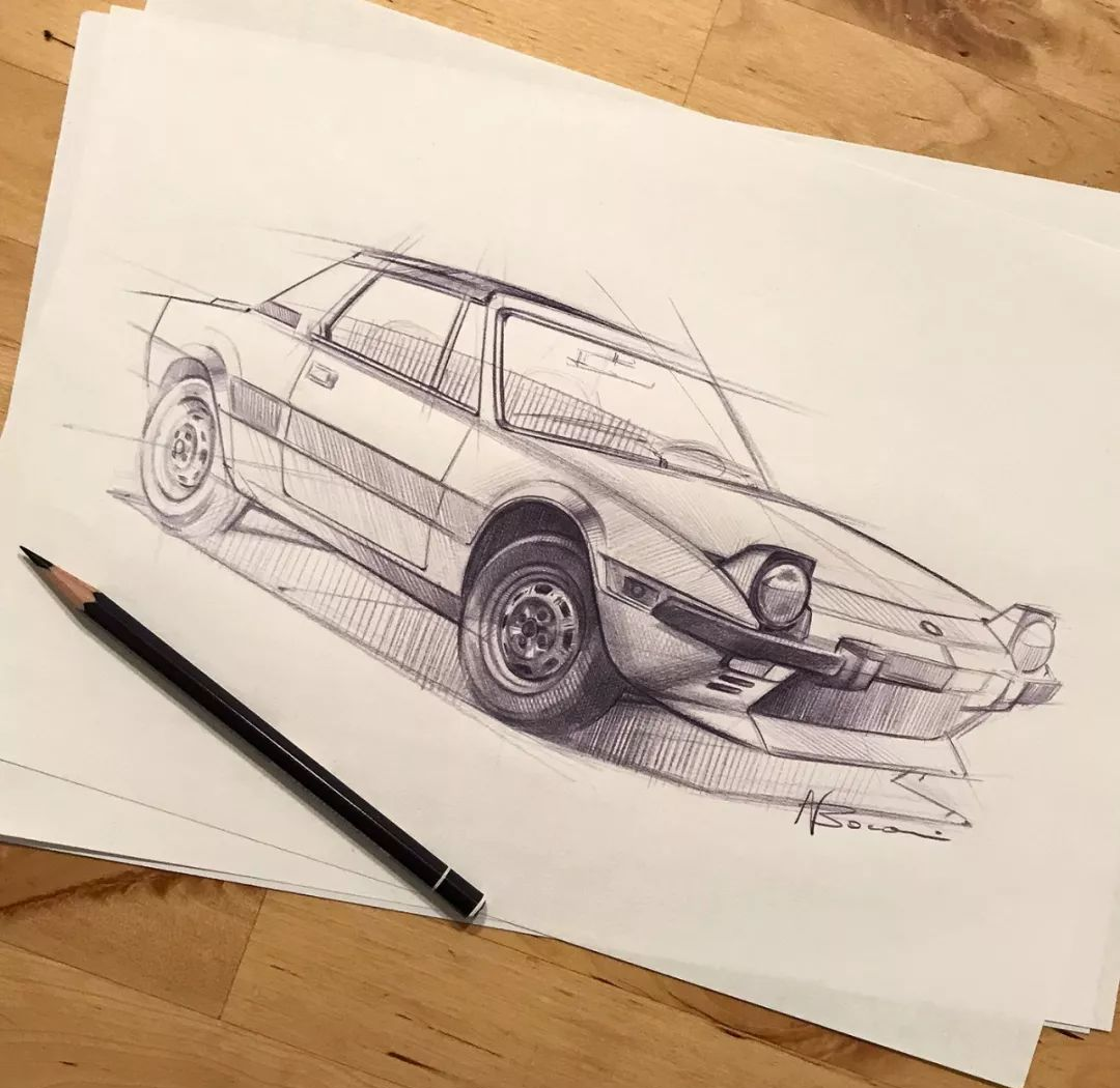 接下来,让我们一同欣赏由niccolò bonanni精心绘制的汽车素描作品集