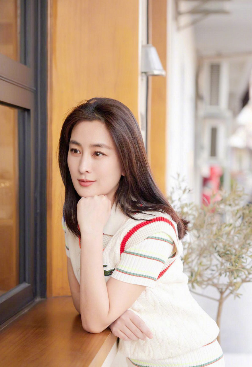 马苏怎么开始走清纯路线了,以前不是这样的