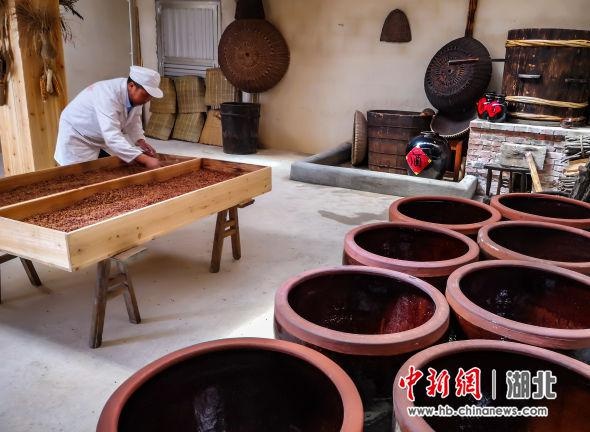 湖北秭歸給一項土法釀酒技藝申遺