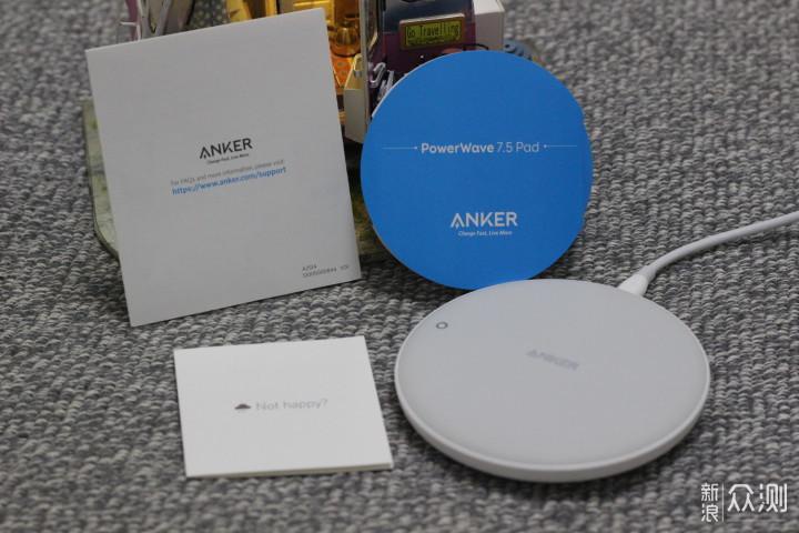 简洁大气,安全精致:anker无线充电器