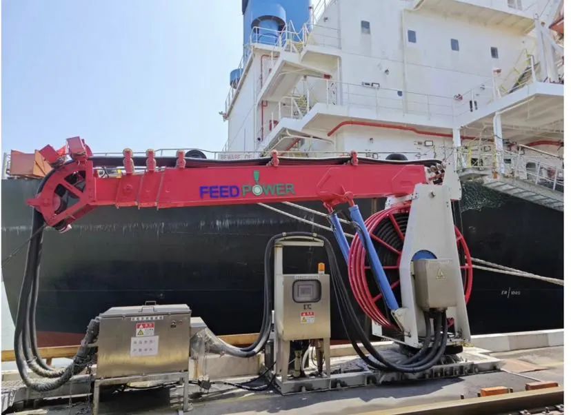 减排降碳交通先行浦东海事局全力推进外高桥港区船舶岸电使用