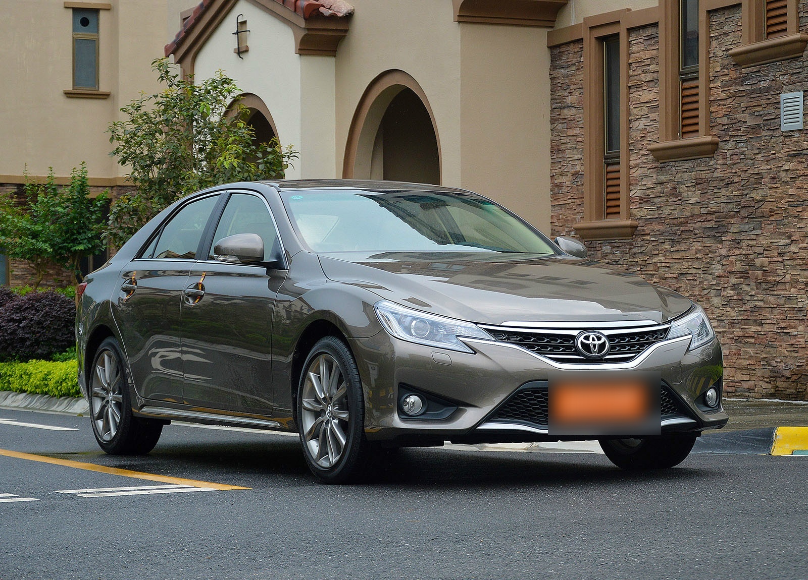 锐志长宽高是多少