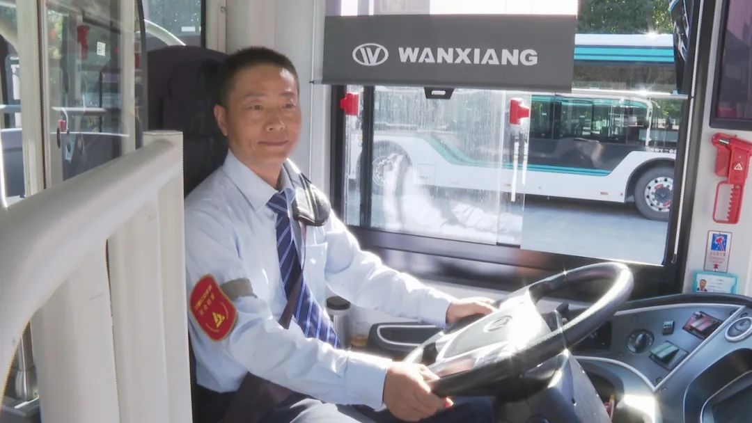 邵曙光,人家找你来了!