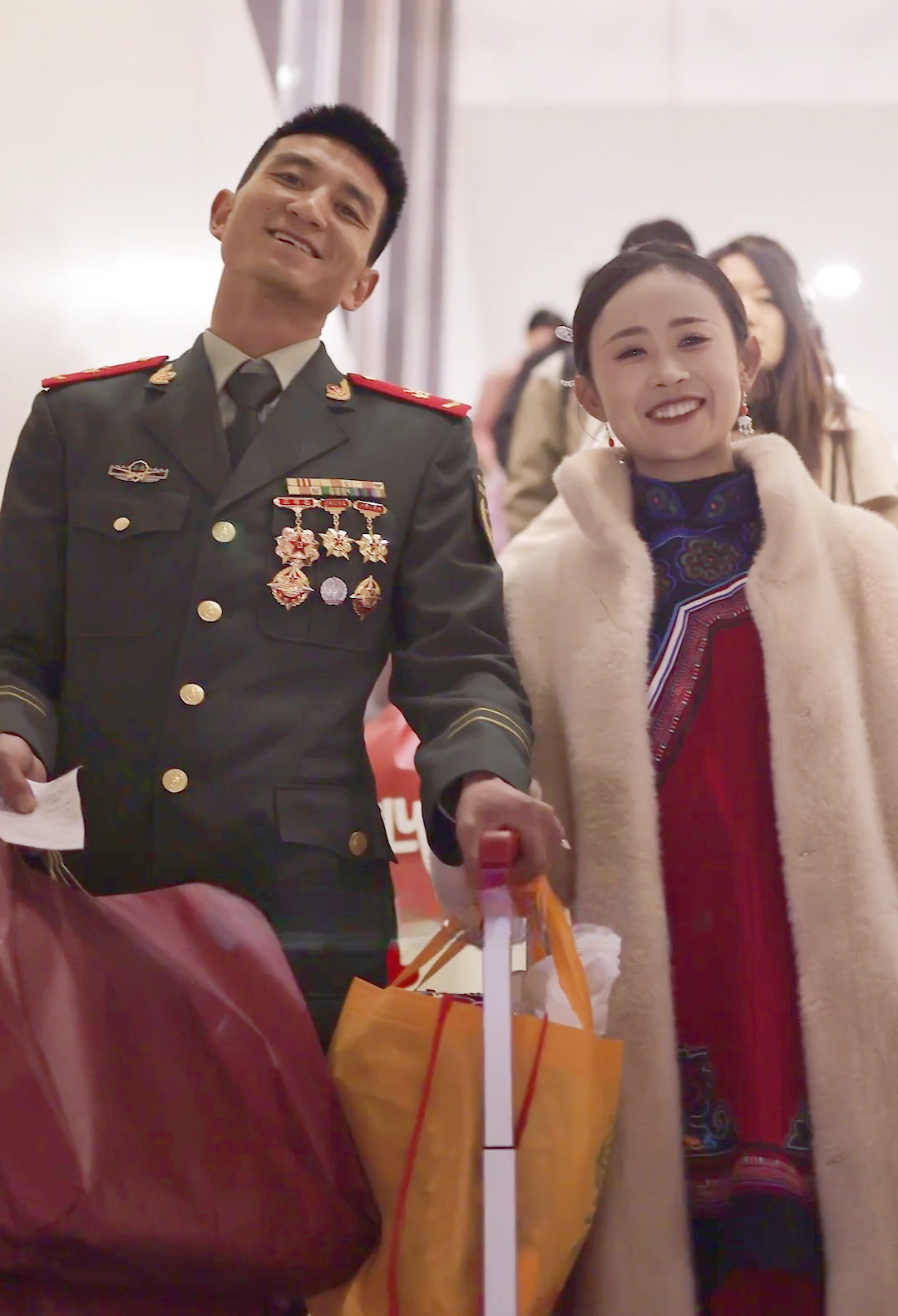 列车长的新婚妻子