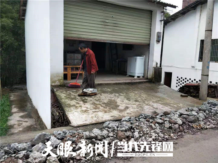 故事」我帮扶的醉汉重树起了生活的信心丨赤水市宝源乡党委书记雷小容