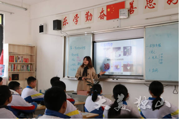 独山第三中学:坚守教育初心 努力构建人才工作大格局
