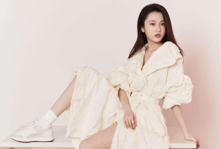 圆眼女星亲和力十足