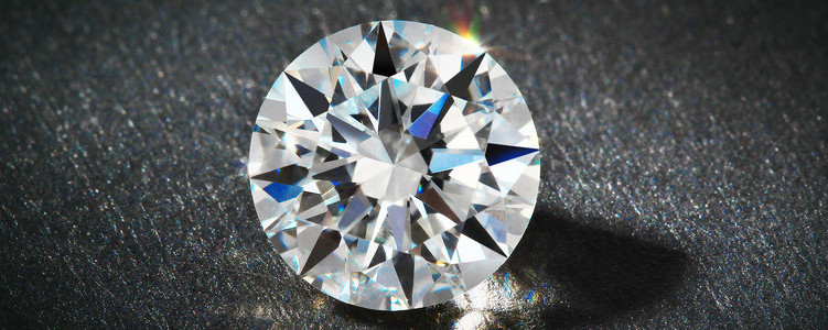 钻石faint是什么意思?哪些因素影响钻石的价值?