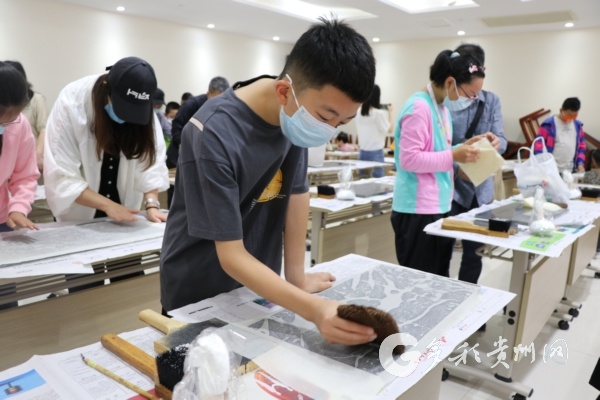 現場體驗非遺!遵義市博物館開展