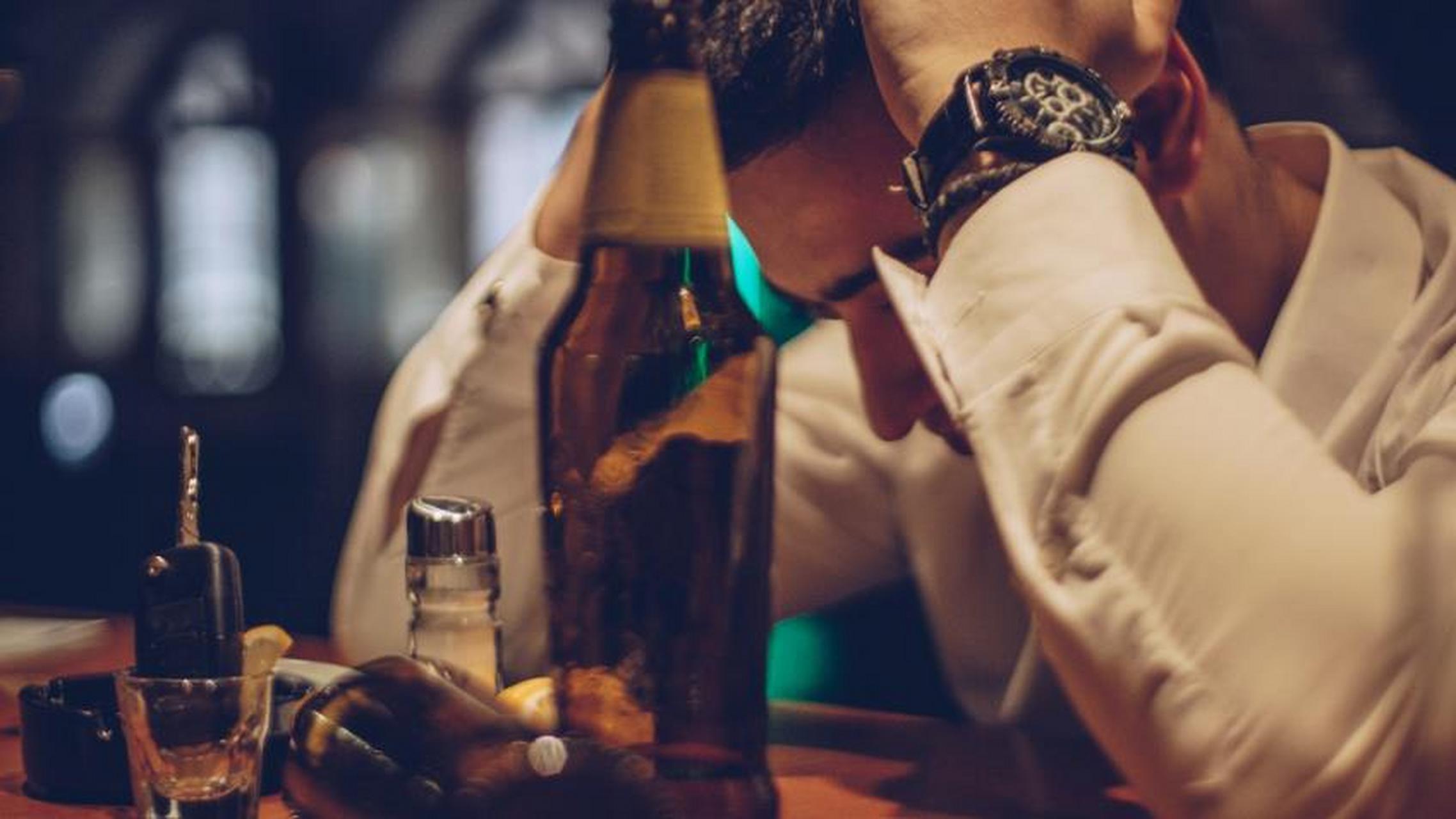 这些瘾头不仅会危害个人健康,还会影响家庭和社会的和谐