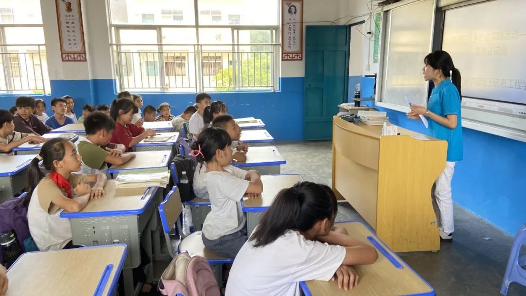 北海职业学院 教室图片