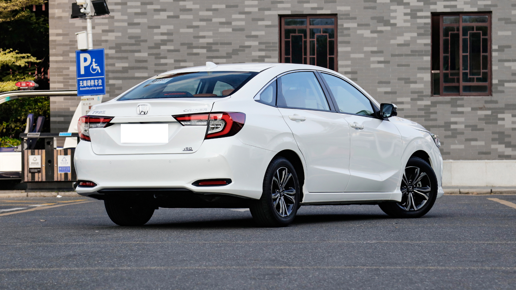 2022款本田凌派来了!外观,内饰有变!"三缸"同样是销量担当?