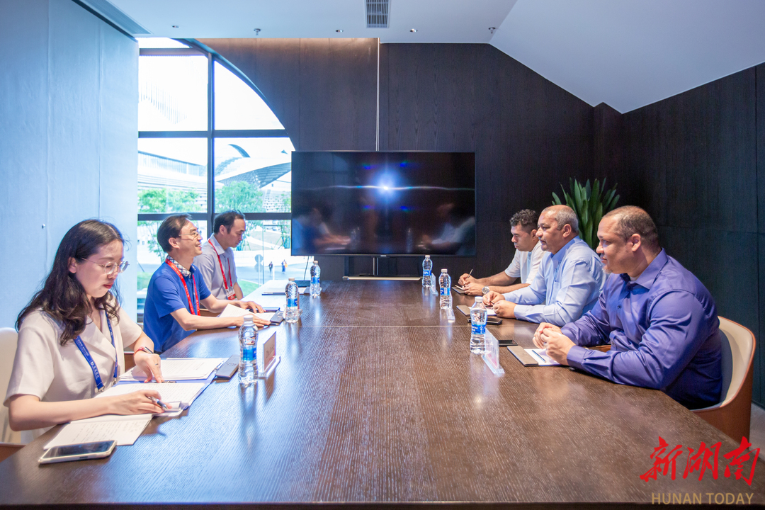 第三届中非博览会开幕 钱俊君与佛得角驻华大使展开深入交流