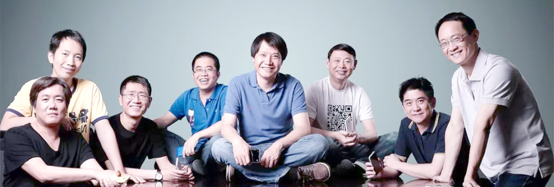 但在微信的崛起后逐渐失去优势;周光平则因2015年的供应链问题对小米