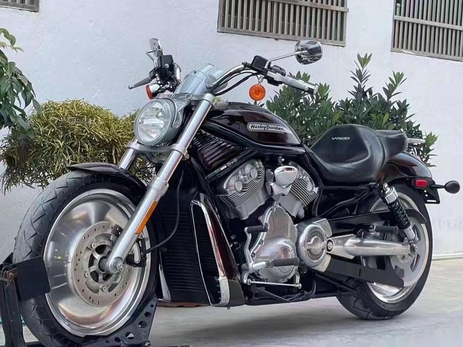 2015款哈雷威路德参数 哈雷威路德和夜路德有什么不同