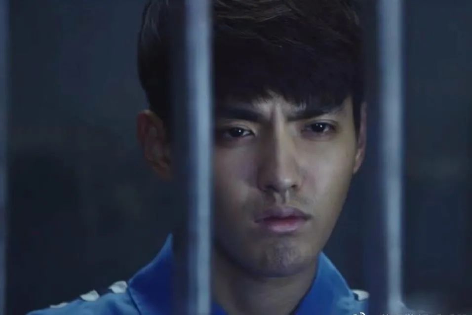 价值亿万的生活vs职场智慧,吴亦凡用牢狱做代价